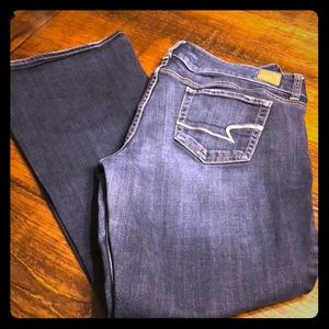 AE Artist Jean size 14 short